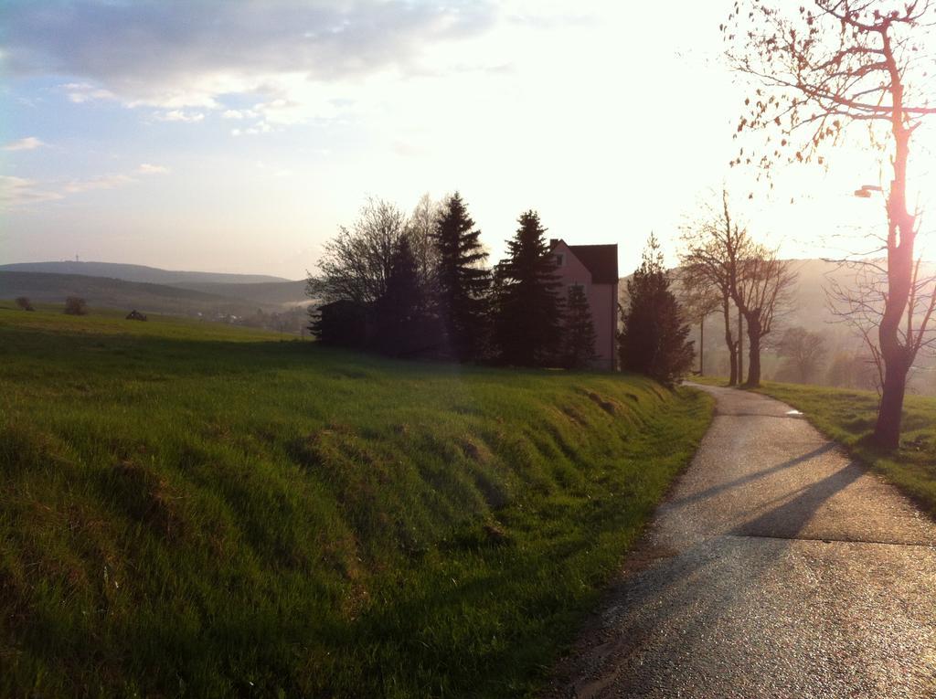 K Zastavce 557 Villa Kovarska ภายนอก รูปภาพ