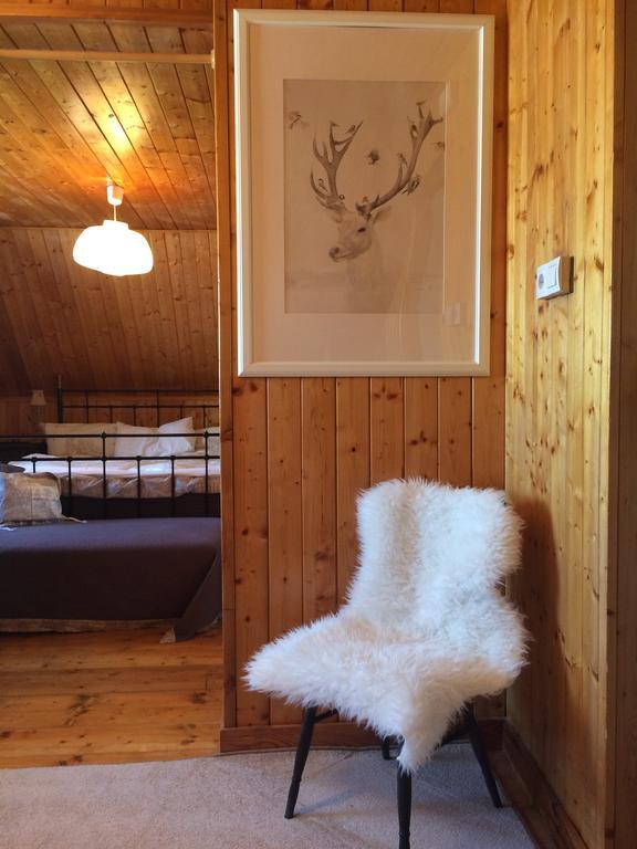 K Zastavce 557 Villa Kovarska ภายนอก รูปภาพ